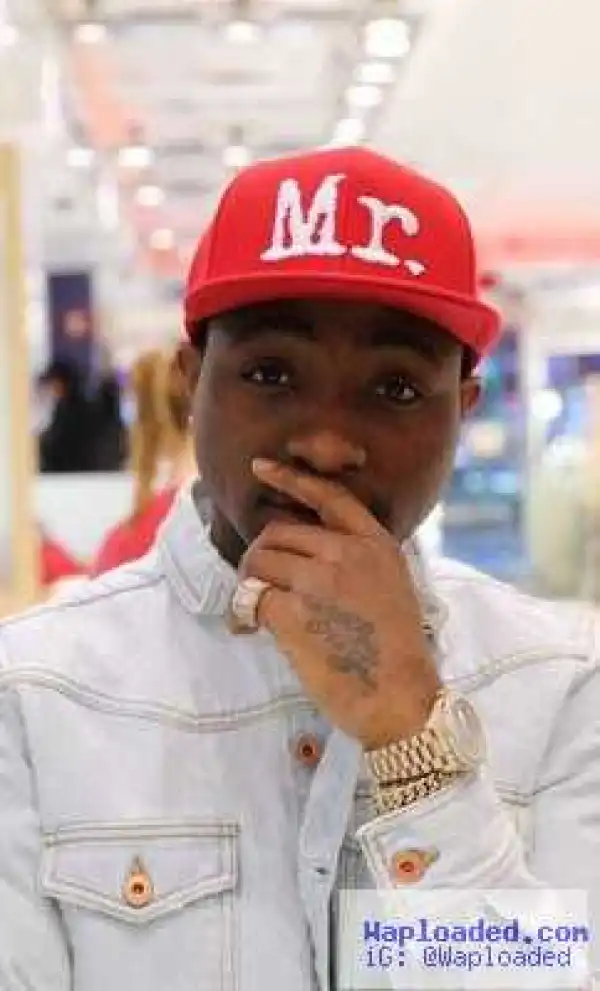 Photos: Davido Flaunts His N24million Diamond Rolex Watch